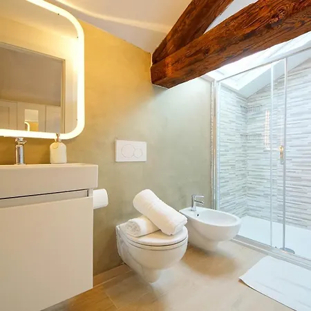 Calle De Le Tre Crose Venedig